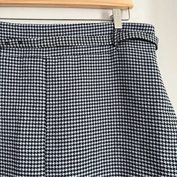 Ann Taylor Factory Blue and White Pencil Skirt - Picture 3 of 6
